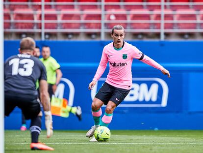 Griezmann, durante el encuentro ante el Eibar.