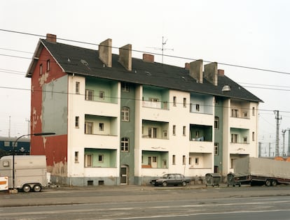 'Casas' (1988-1989), de Thomas Ruff.