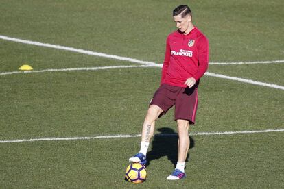 Fernando Torres durante un entrenamiento del Atleti.