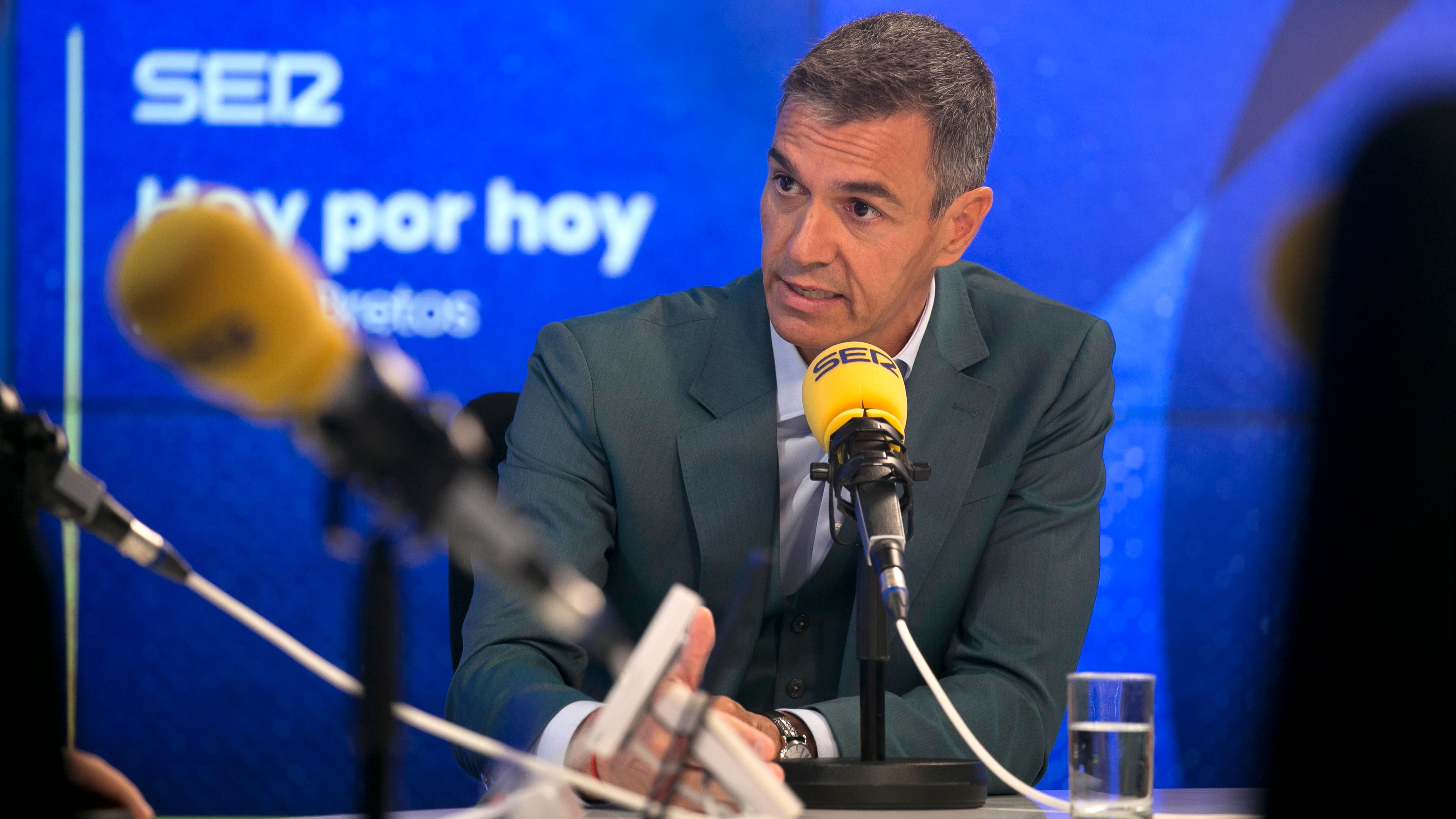 Última hora de la entrada de inmigrantes a Ceuta, en directo | Sánchez sostiene que Marruecos ofreció una “cooperación instantánea” y asegura que el Rey visitará Ceuta
