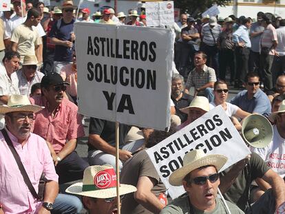 Los trabajadores de Astilleros piden soluciones