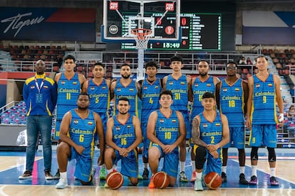 El equipo falso de baloncesto de Colombia