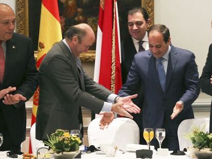 Luis de Guindos y Abdelfatá al Sisi hoy en el encuentro celebrado hoy