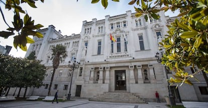 Fachada del Tribunal Superior de Justicia en A Coru&ntilde;a