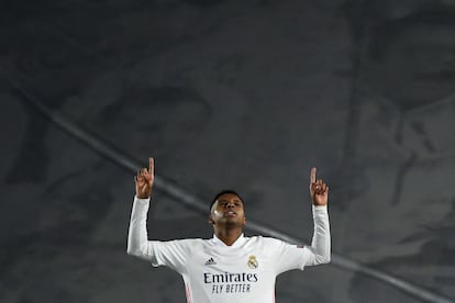 Rodrygo celebra su gol al Inter el martes en el Alfredo di Stéfano.