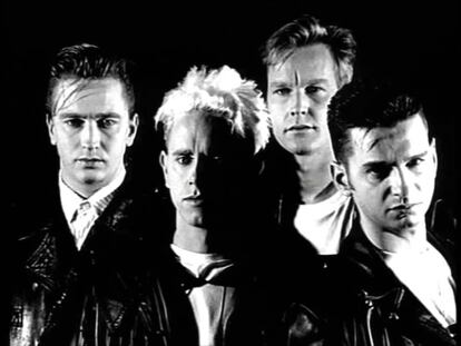 La banda en una foto promocional de 'Violator' (1990).