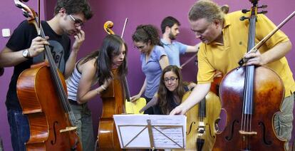 Un ensayo en Cercedilla de la Joven Orquesta y Coro de la Comunidad de Madrid (Jorcam).