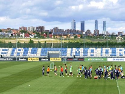 La ciudad deportiva de Valdebebas durante un entrenamiento del Madrid.