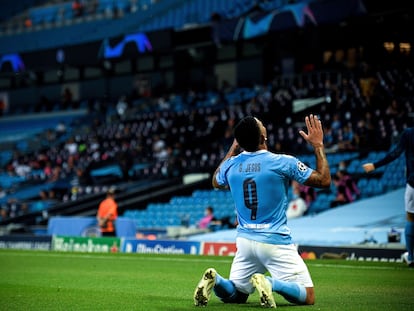 Gabriel Jesus celebra su gol ante el Madrid.