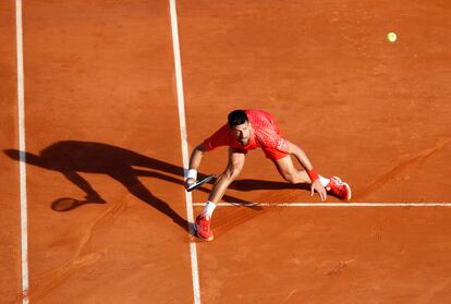 Djokovic, durante el partido contra Gakhov en Montecarlo.