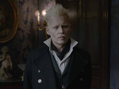 Johnny Depp como Gellert Grindelwald no longa de David Yates.