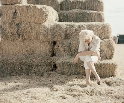 Milton H. Greene fotografió a Marilyn Monroe durante sus años de mayor esplendor. Su fama como fotógrafo se la debe al trabajo que realizó con la actriz entre 1953 y 1957, época a la que pertenecen estas imágenes.