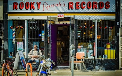 Escaparate de Rooky Ricardo’s Records, en la esquina de Haight con Fillmore, en San Francisco