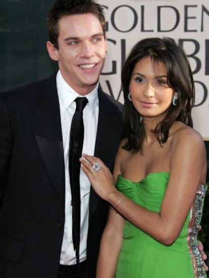 Jonathan Rhys-Meyers y su esposa Mara Lane.
