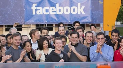 Facebook decepciona en su ansiado debut en el mercado financiero