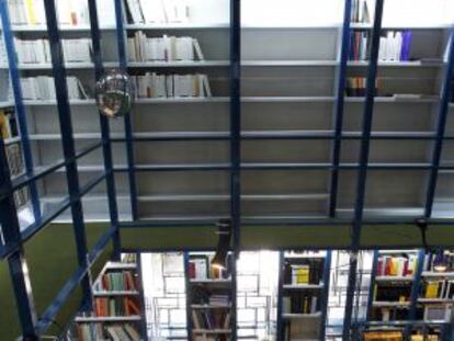 Imagen de una librería de Madrid cerrada por la crisis.