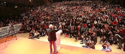 Julio Anguita en el mitin central de IU en Malaga.