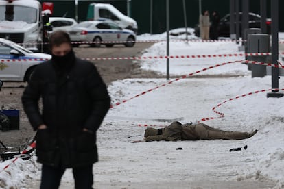 Vista del lugar de la explosión este martes en Moscú (Rusia) 
