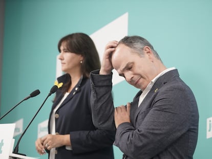 La presidenta de Junts, Laura Borràs, y el secretario general del partido, Jordi Turull, durante la rueda de prensa posterior a la Ejecutiva celebrada este viernes.