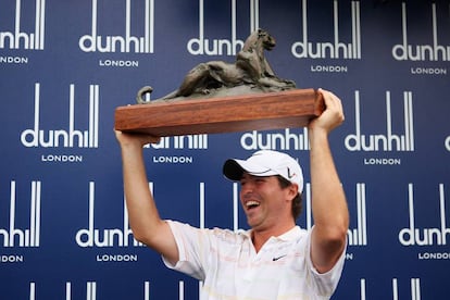 Pablo Mart&iacute;n Benavides, tras ganar el Alfred Dunhill, en Malelane (Sud&aacute;frica), en 2009. 