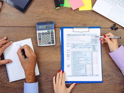 Lo que se esconde tras la “guerra” por el IVA autonómico y local