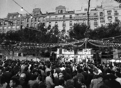 Concierto en la verbena en Las Vistillas, en las fiestas de san Isidro, en mayo de 1983.
