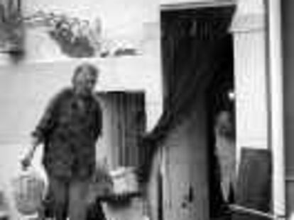B37628 24/10/2000 - Color - Inundaciones en la provincia de Tarragona, localidad de Santa Barbara - Foto : Josep Lluis Sellart -