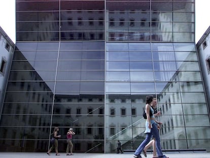 El CCCB desde el Pati de les Dones.