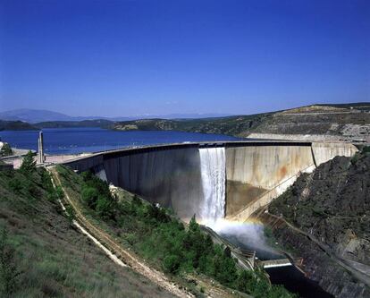 Presa de El Atazar, en Madrid.