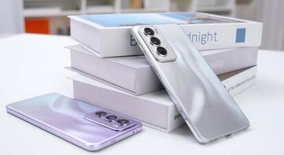 Cajas y OPPO Reno12 Pro