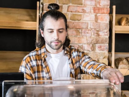 Las ventas del comercio minorista moderan su crecimiento hasta el 2,4%
