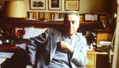 El pensador Roland Barthes.