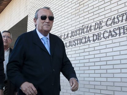 Carlos Fabra en la Ciudad de la Justicia de Castellón. 