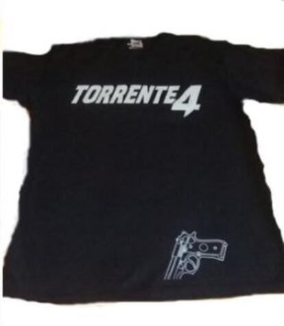 Camiseta promocional de 'Torrente 4'.