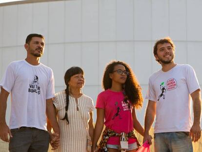 Eduardo, Airy, Nádia e Thiago, candidatos a 'codeputados' em Brasília.