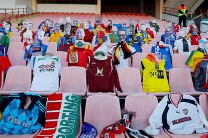 Maniquíes en un estadio de Bielorrusia.