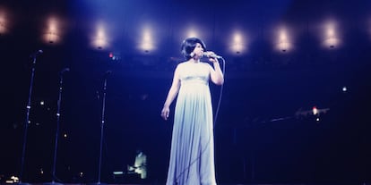 NEW YORK - JUNE 28: Singer Aretha Franklin performs during a concert at Madison Square Garden on June 28, 1968 in New York City, New York. (Photo by Walter Iooss Jr./Getty Images)