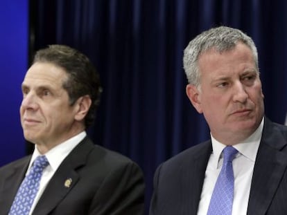 O governador Cuomo e o prefeito De Blasio.