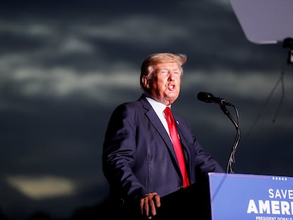 El expresidente Donald Trump, el pasado 3 de julio, durante un mitin en Sarasota (Florida).