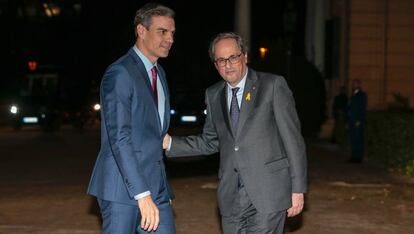 Sánchez y Torra, durante su encuentro en el Palacio de Pedralbes (Barcelona), el pasado 20 de diciembre.