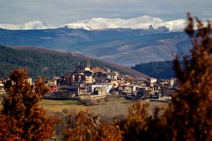 Vista del pueblo de Bellver de Cerdanya, en la Cerdaña.