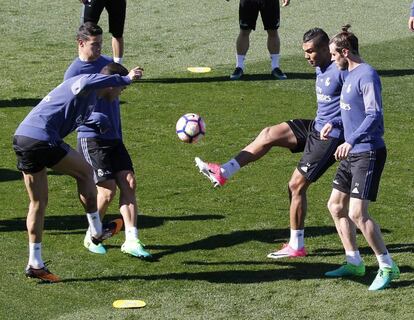 Entrenamiento del Real Madrid para el partido de Liga Santander ante el Alavés