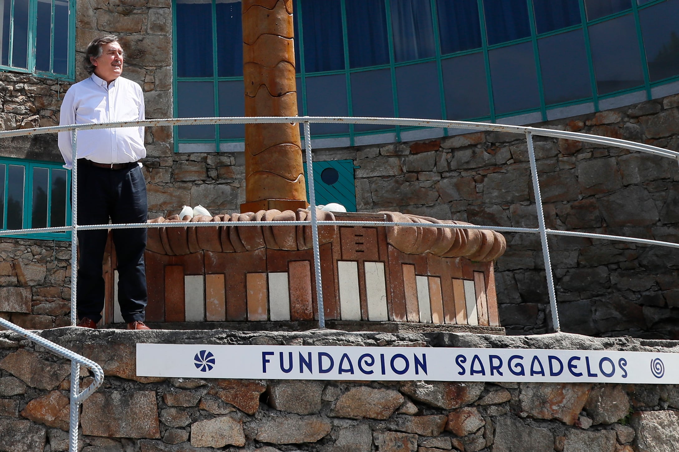 Сегисмундо Гарсия и керамическая фабрика Sargadelos: конфликты и надежды