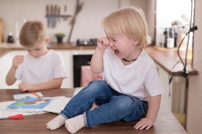 NIño llorando