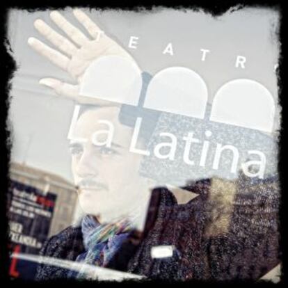 Asier Etxeandia, en el teatro de La Latina, donde protagoniza 'El intérprete'.