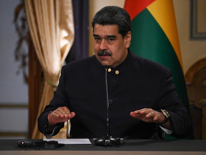 El presidente venezolano Nicolás Maduro, el miércoles durante un encuentro con el presidente de Guinea Bissau, en el Palacio de Miraflores, en Caracas.