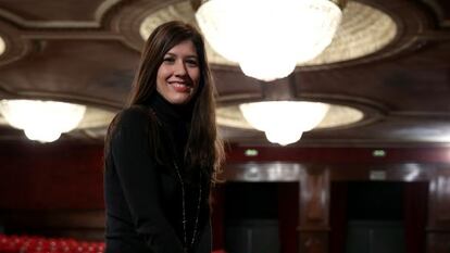 Mariel Mart&iacute;nez, en el patio de butacas del teatro Compac Gran V&iacute;a de Madrid.