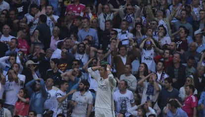 Cristiano se lamenta tras una ocasión perdida