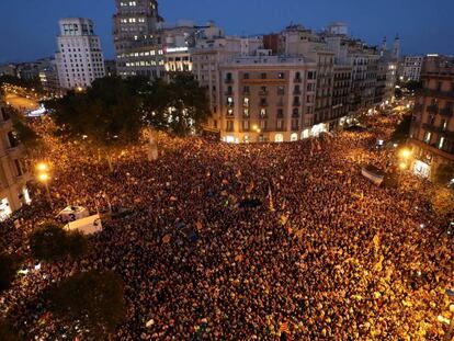 Protesto no centro de Barcelona contra o Governo espanhol