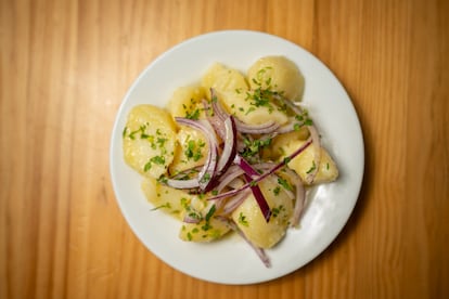 Papas aliñás de Casa Manteca.